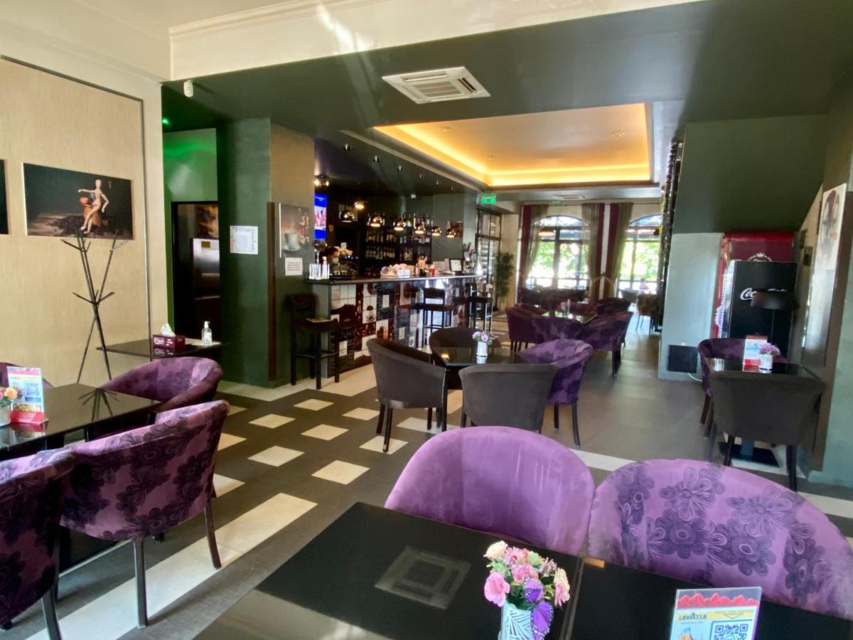 Pensiunea Rix Rooms Φωξάνη Εξωτερικό φωτογραφία