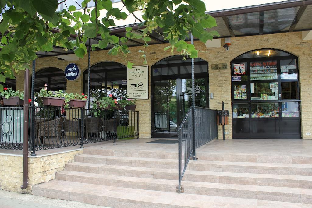 Pensiunea Rix Rooms Φωξάνη Εξωτερικό φωτογραφία